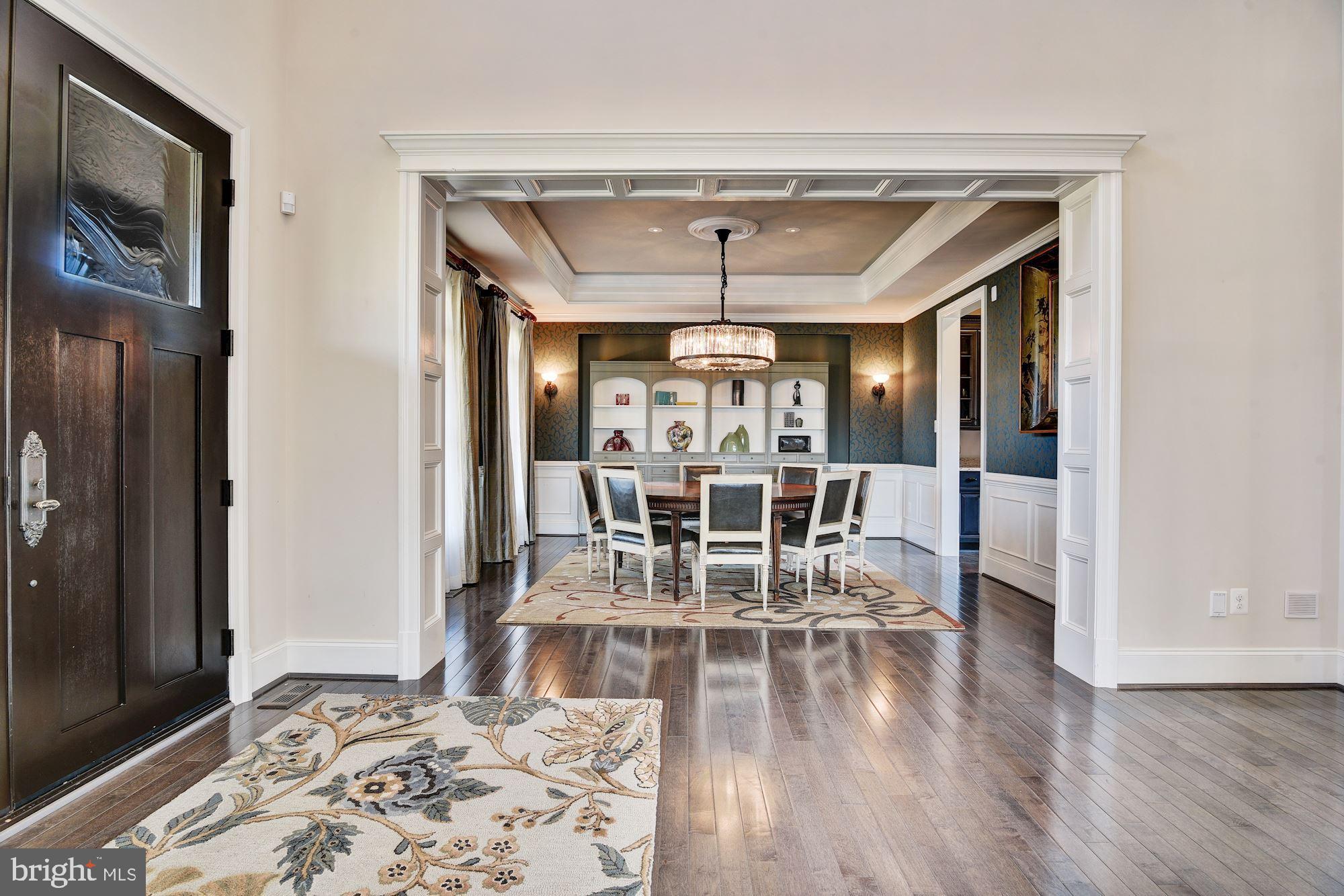 RIVERWOOD - Residential