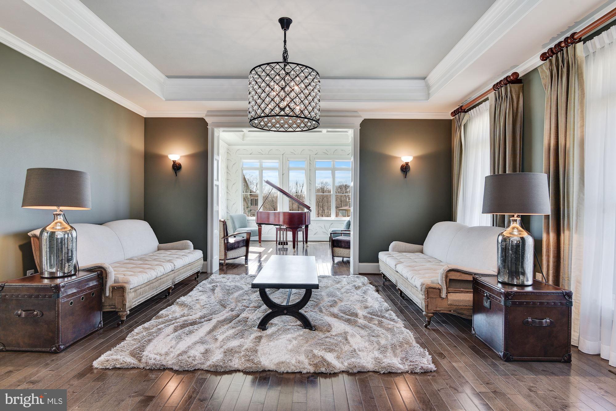 RIVERWOOD - Residential