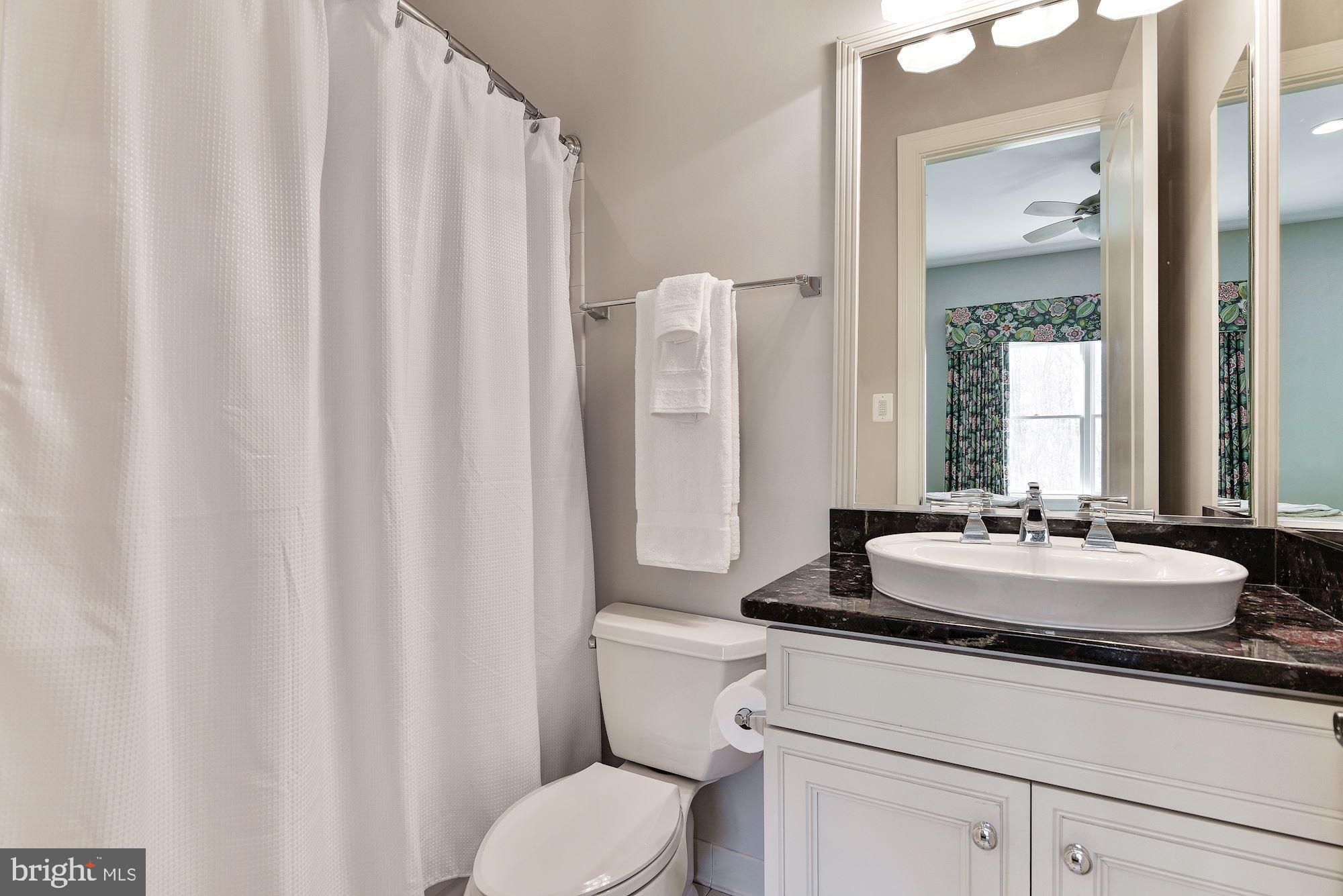 RIVERWOOD - Residential