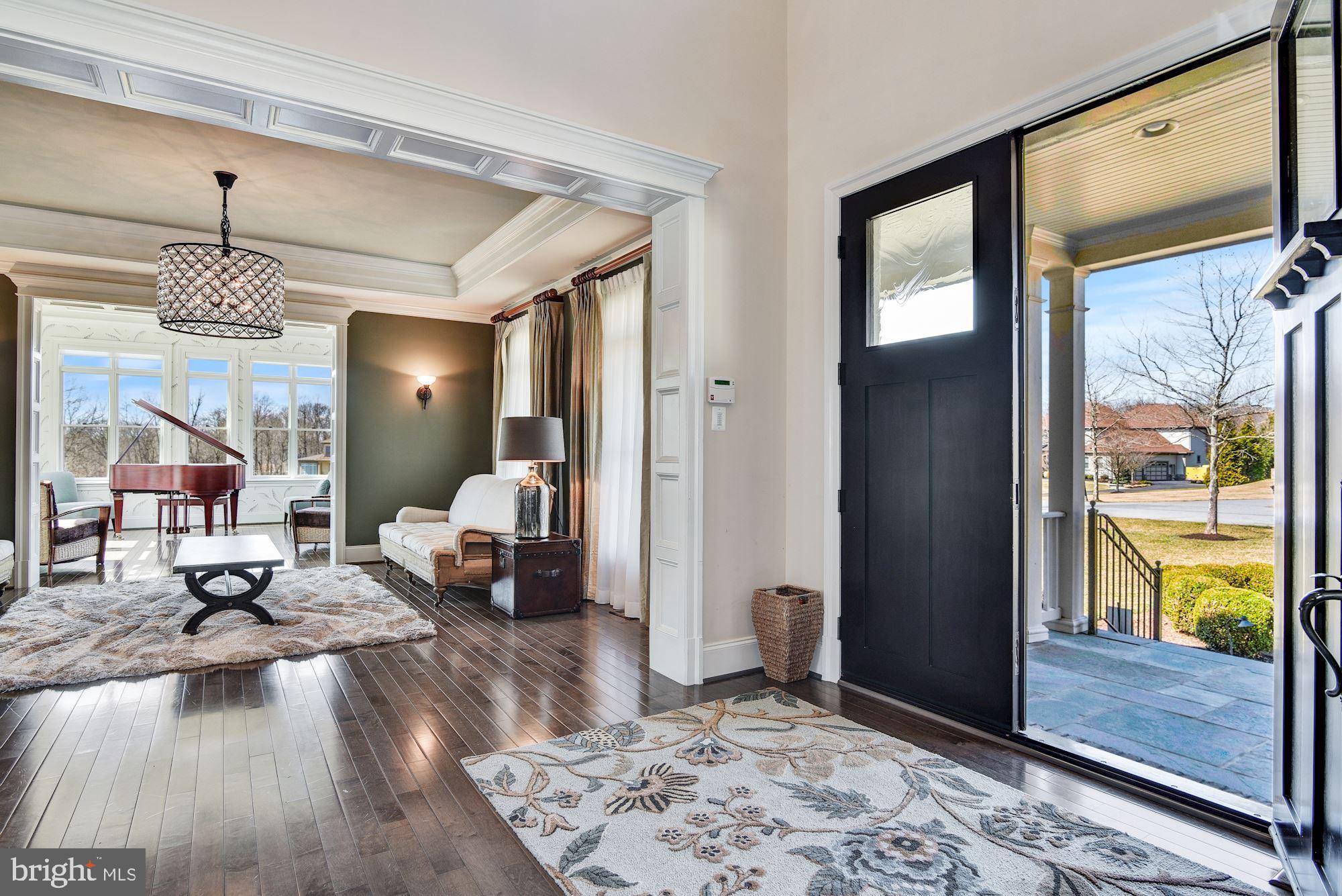 RIVERWOOD - Residential