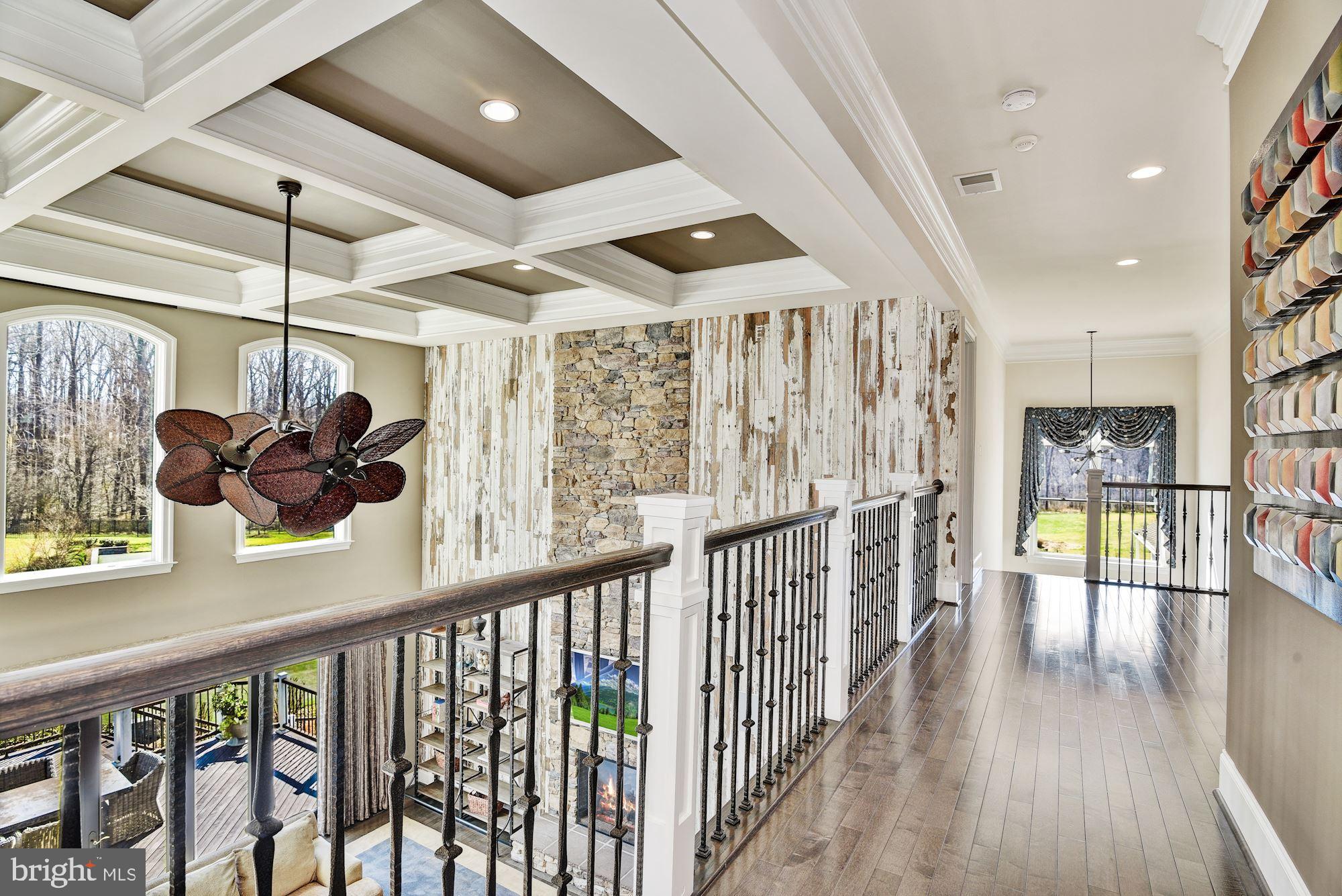 RIVERWOOD - Residential