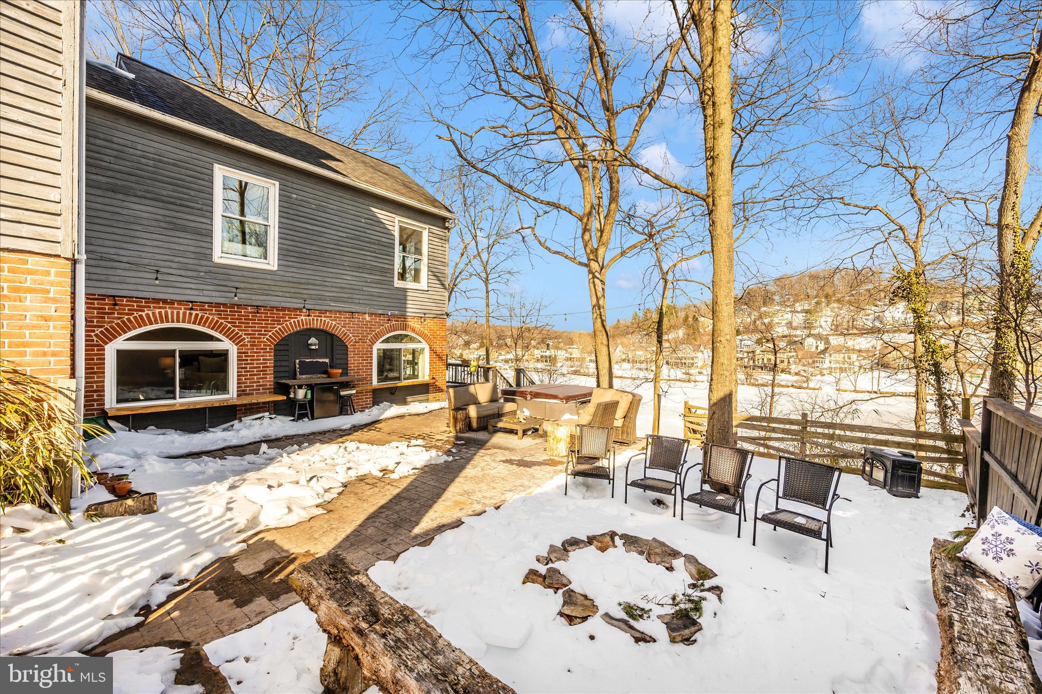 COLDSTREAM - Residential