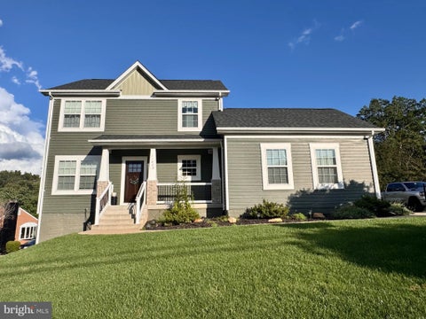Photo of 11809 Bradley Forest Road, MANASSAS, VA 20112 (MLS # VAPW2130442)