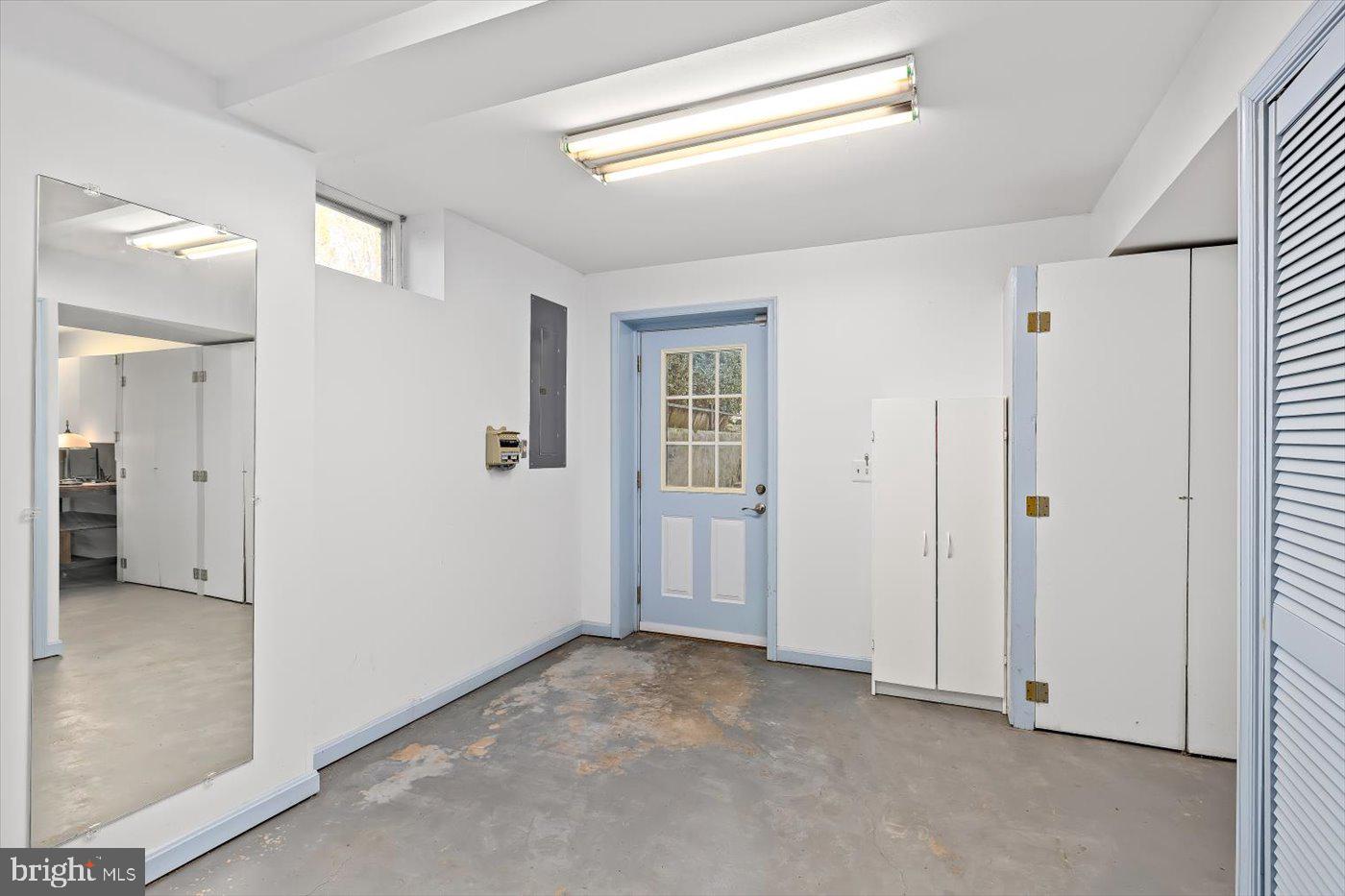 TRAPPERS DEN - Residential