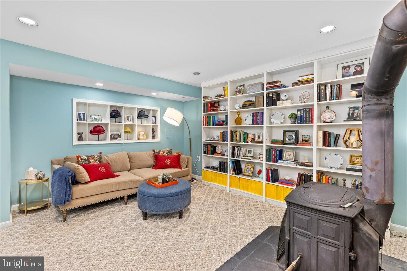 TRAPPERS DEN - Residential