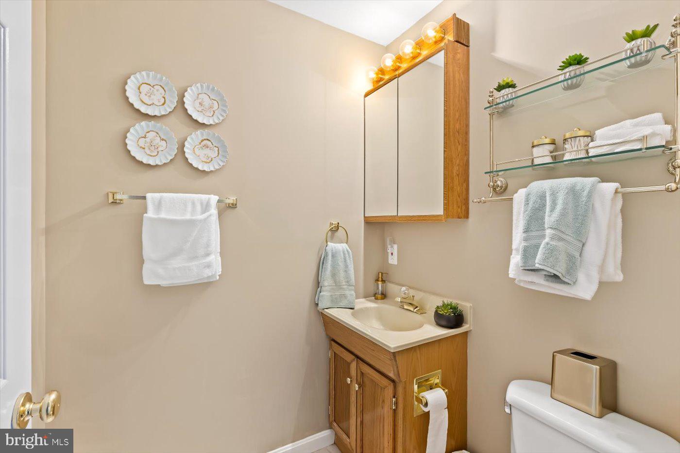 TRAPPERS DEN - Residential