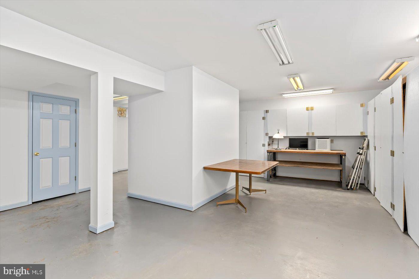 TRAPPERS DEN - Residential