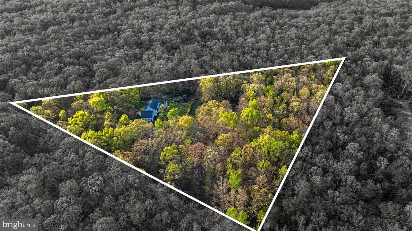 TRAPPERS DEN - Residential