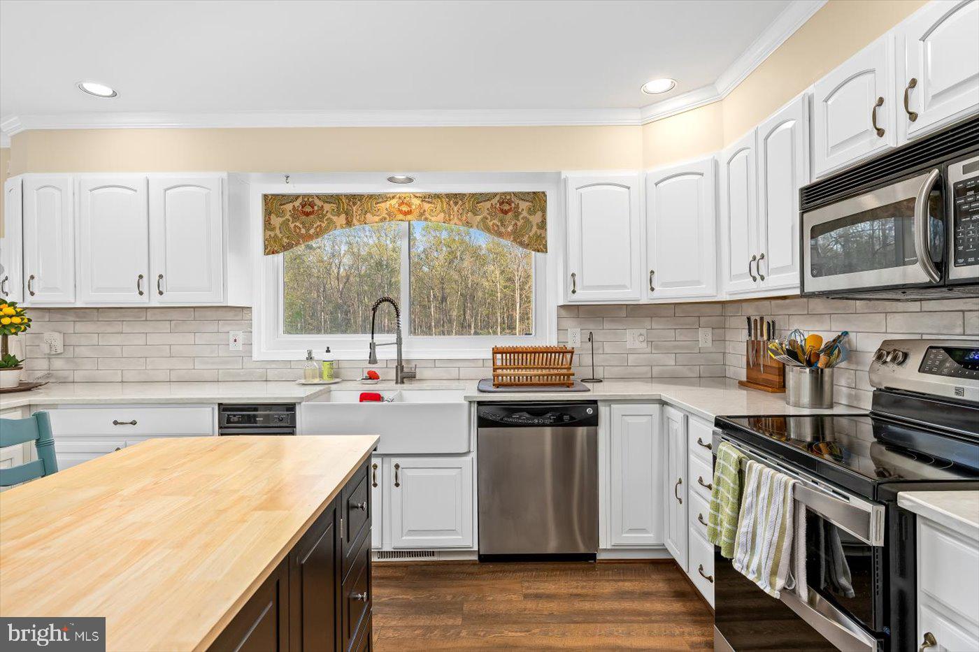 TRAPPERS DEN - Residential