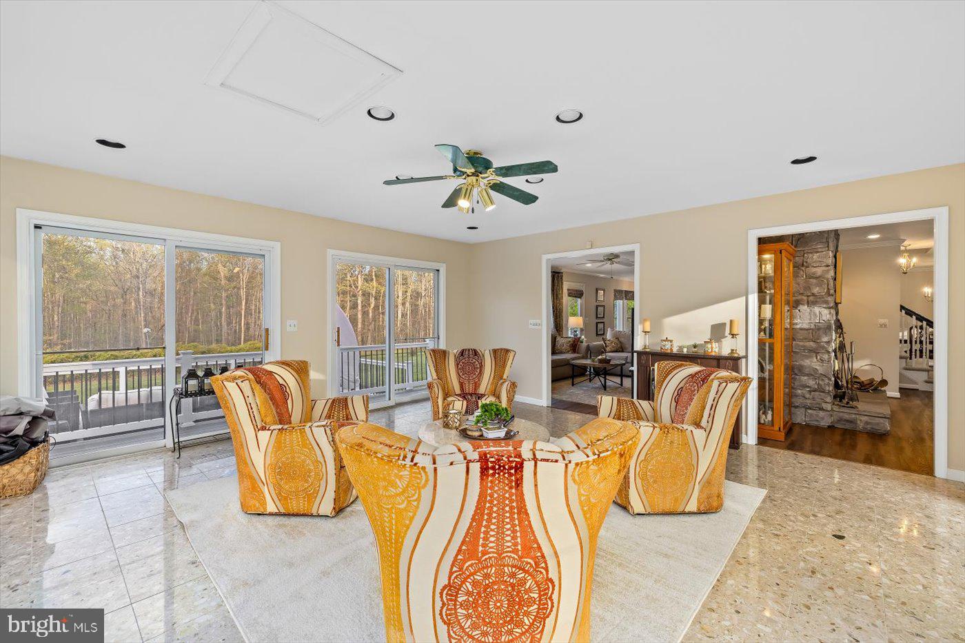 TRAPPERS DEN - Residential