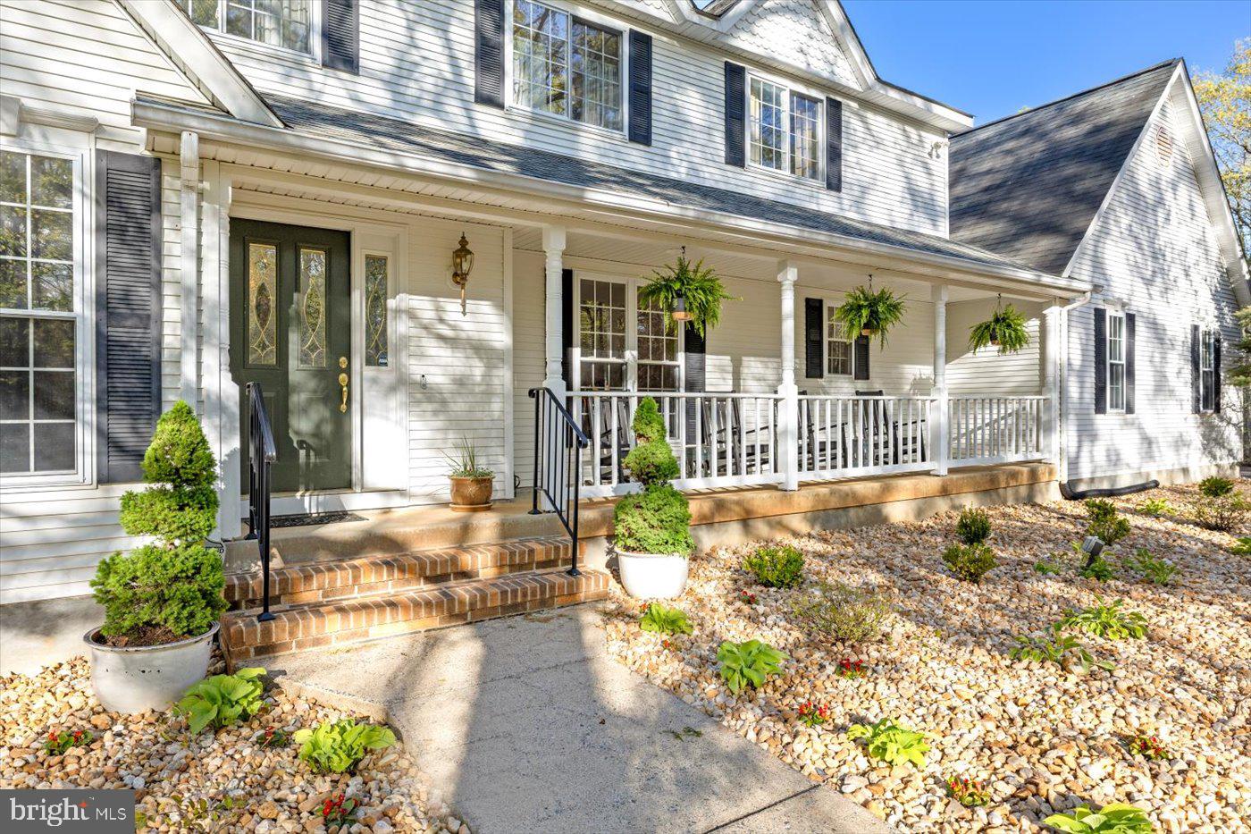 TRAPPERS DEN - Residential