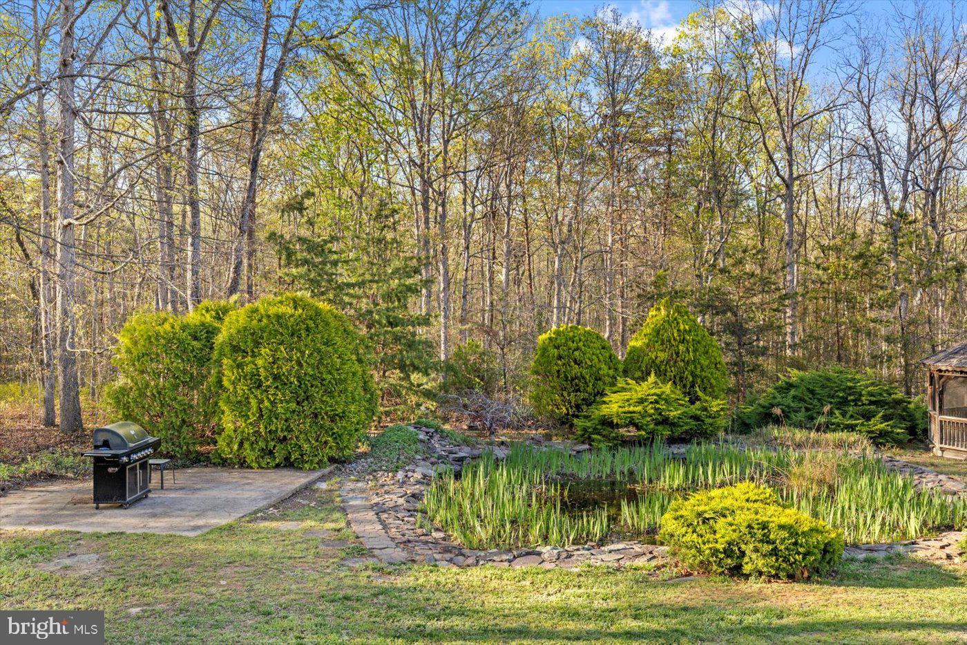 TRAPPERS DEN - Residential