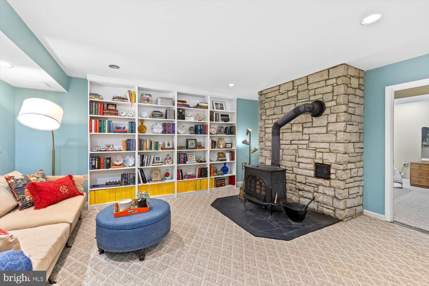 TRAPPERS DEN - Residential