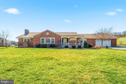 Homes For Sale - 5112 S Church Street<br/> MANCHESTER, MD 21102