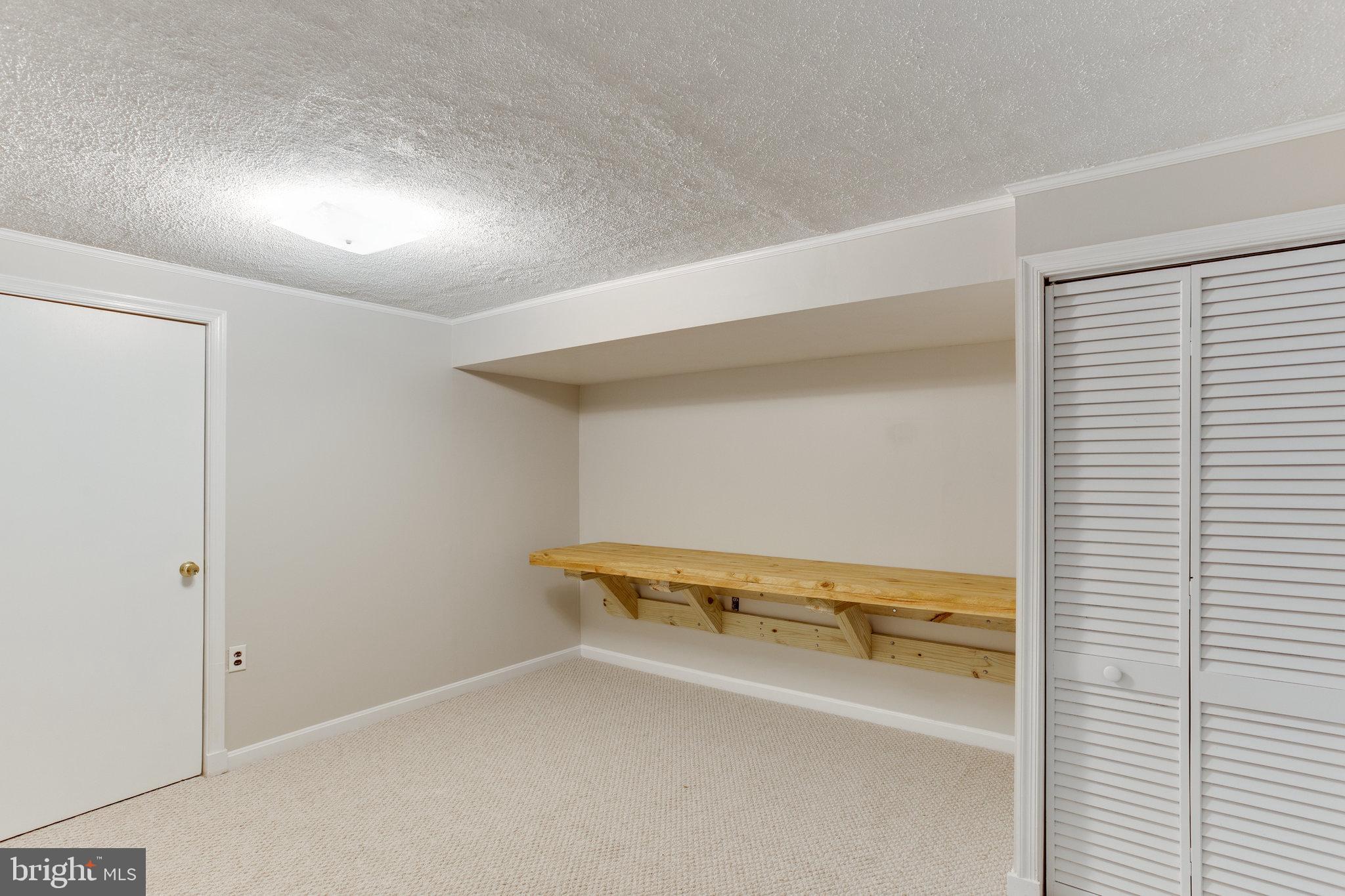 DANGELO WOODS - Residential