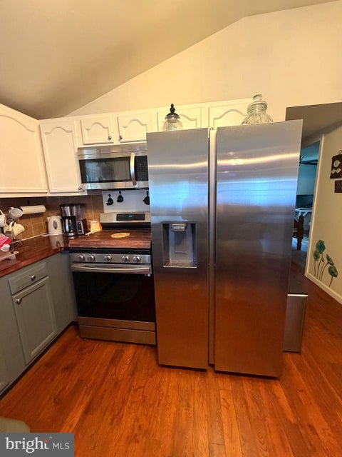 Tiny photo for 204 Raccoon Lane, GERRARDSTOWN, WV 25420 (MLS # WVBE2051708)