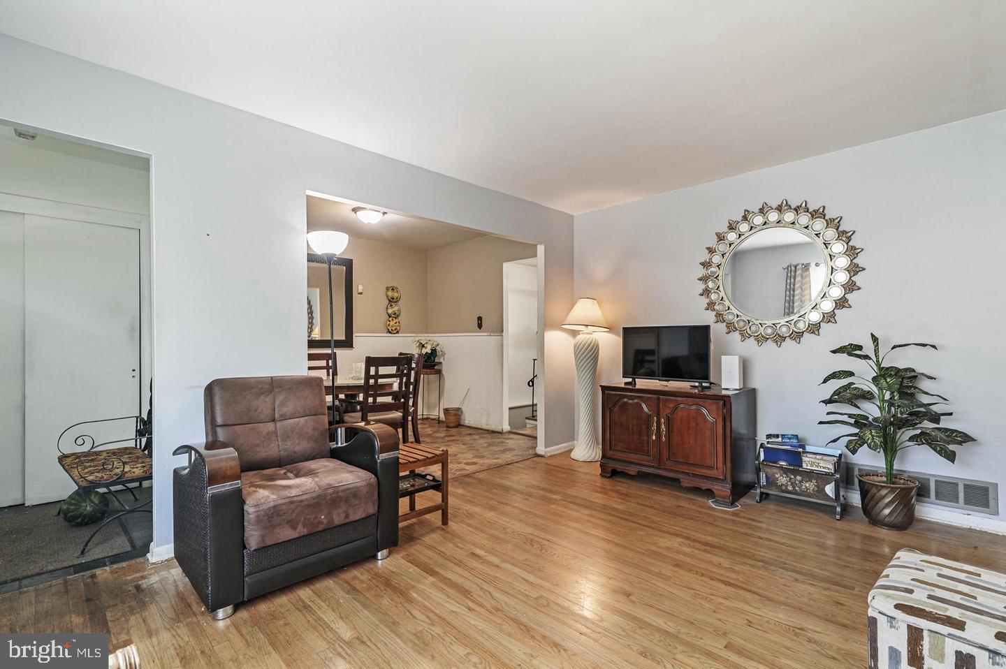 TOWNE POINT - Residential