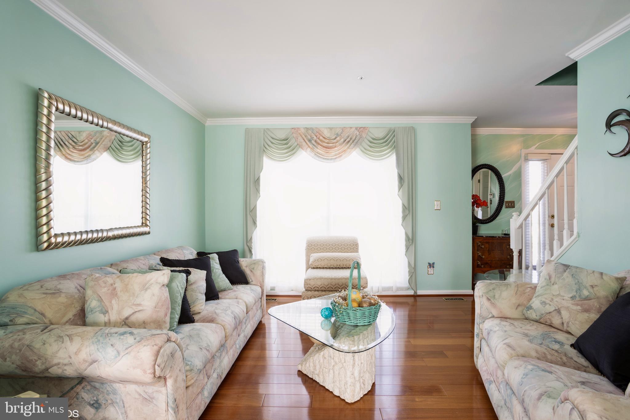 PERRYWOOD - Residential