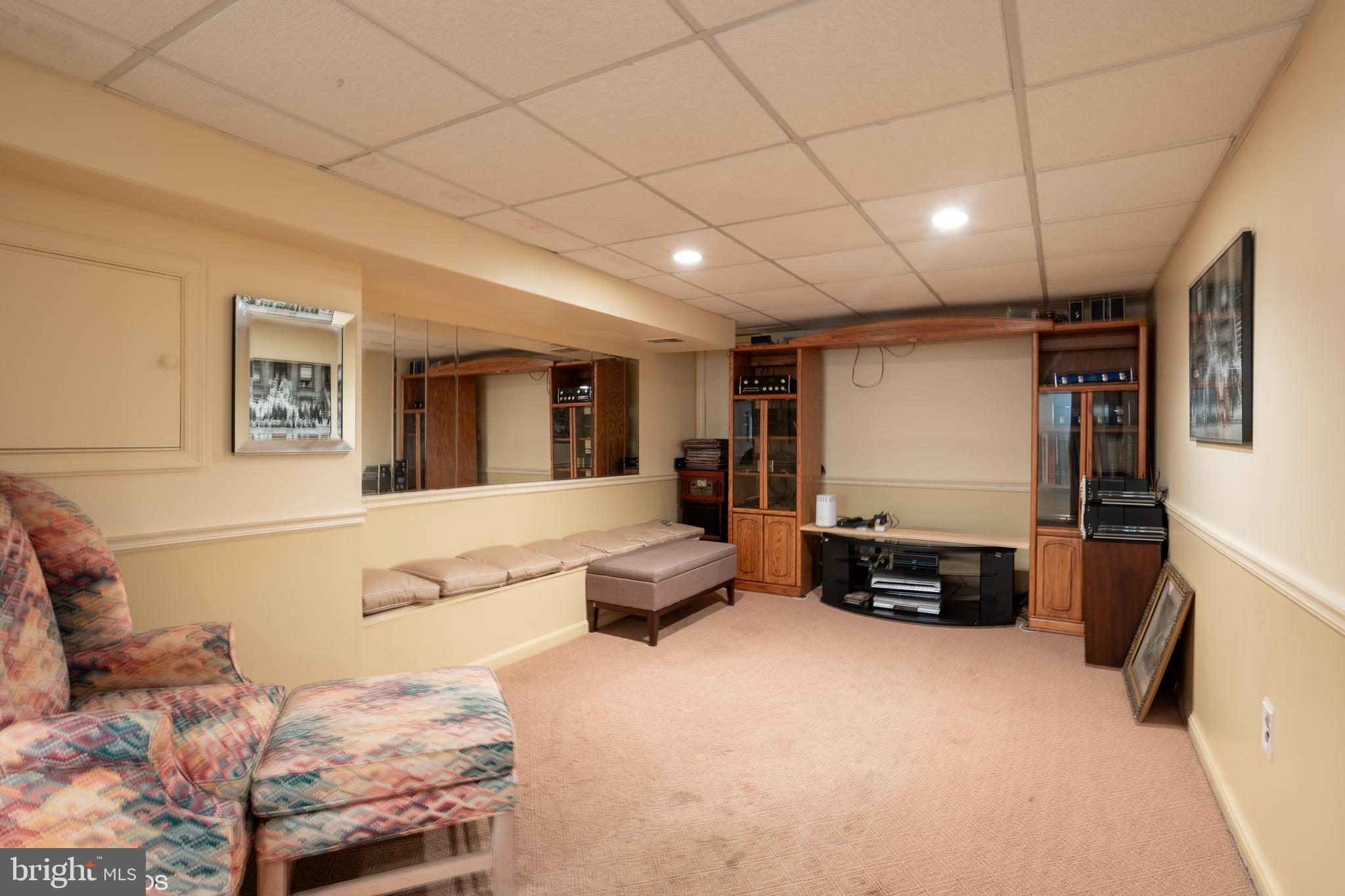 PERRYWOOD - Residential