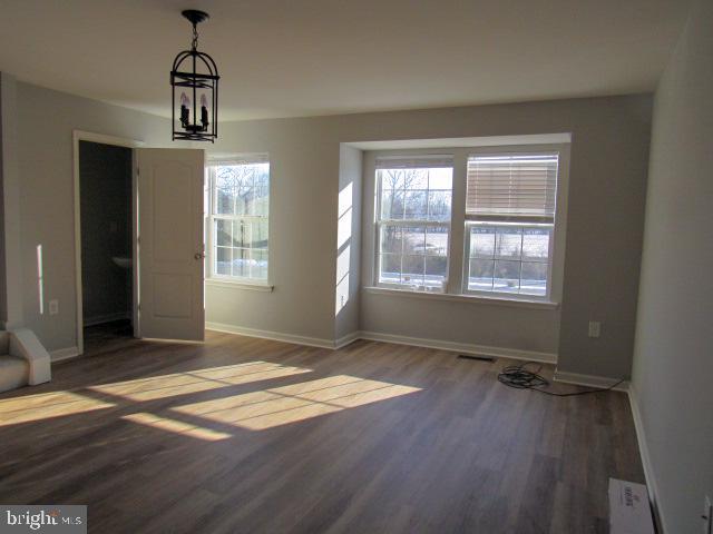 BOYDS CROSSING - Residential Lease