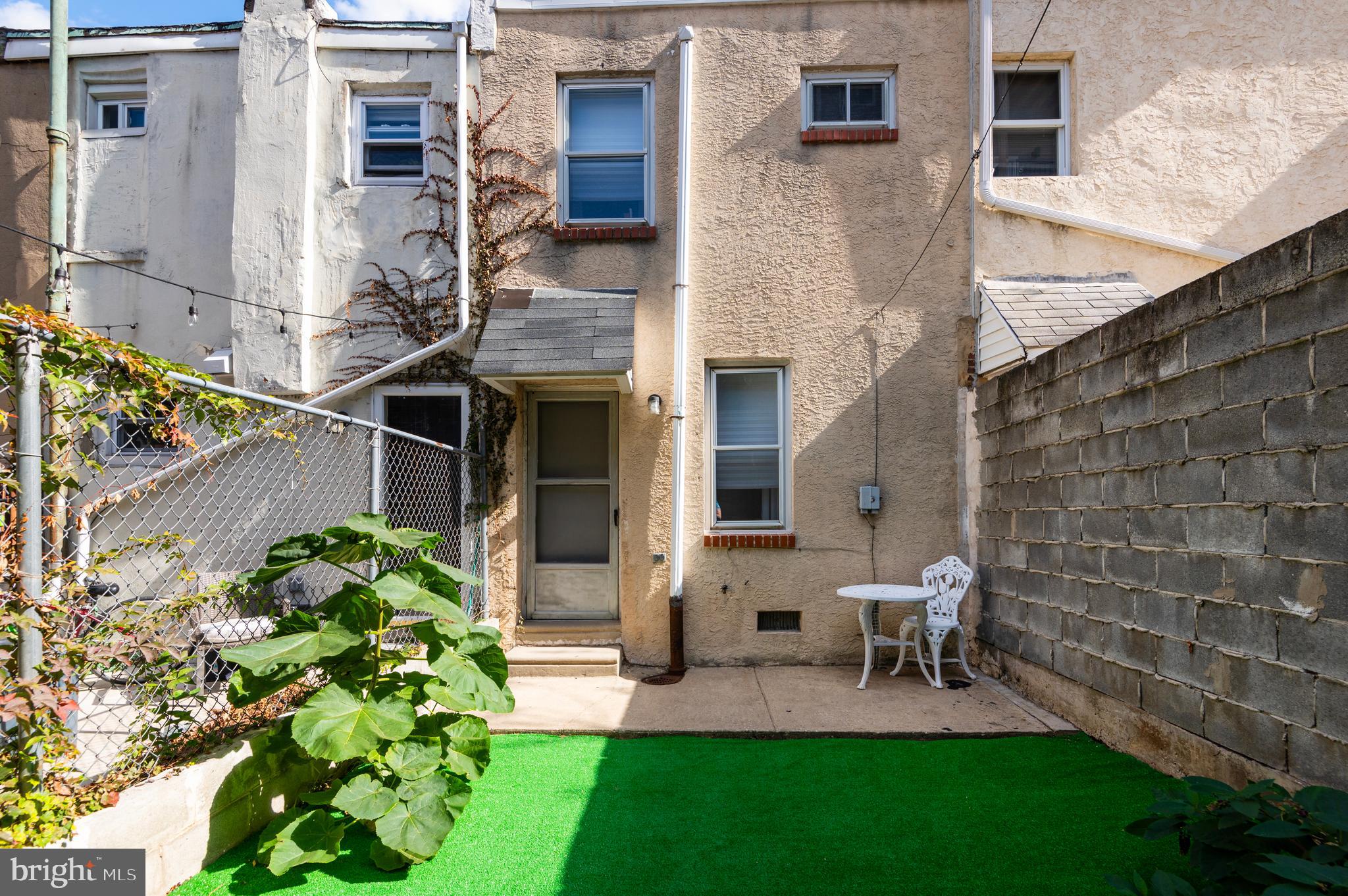 NORRIS SQUARE - Residential