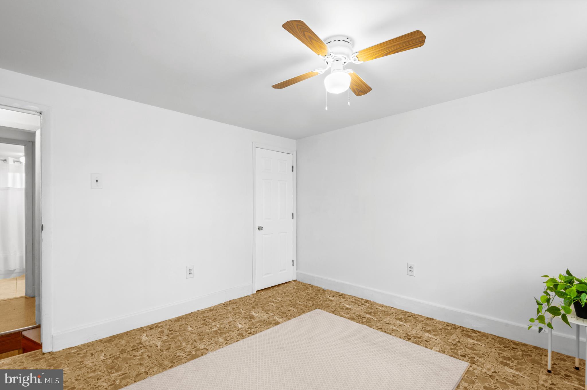 NORRIS SQUARE - Residential