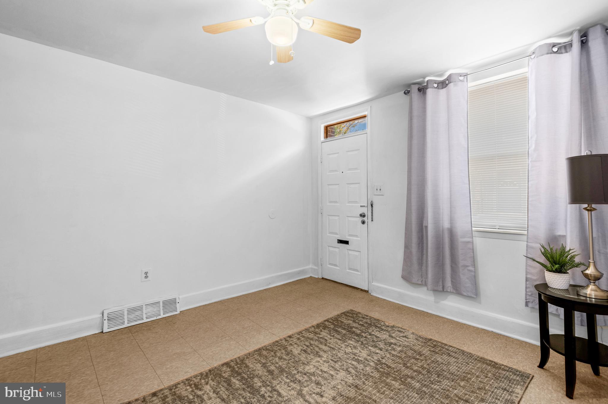 NORRIS SQUARE - Residential
