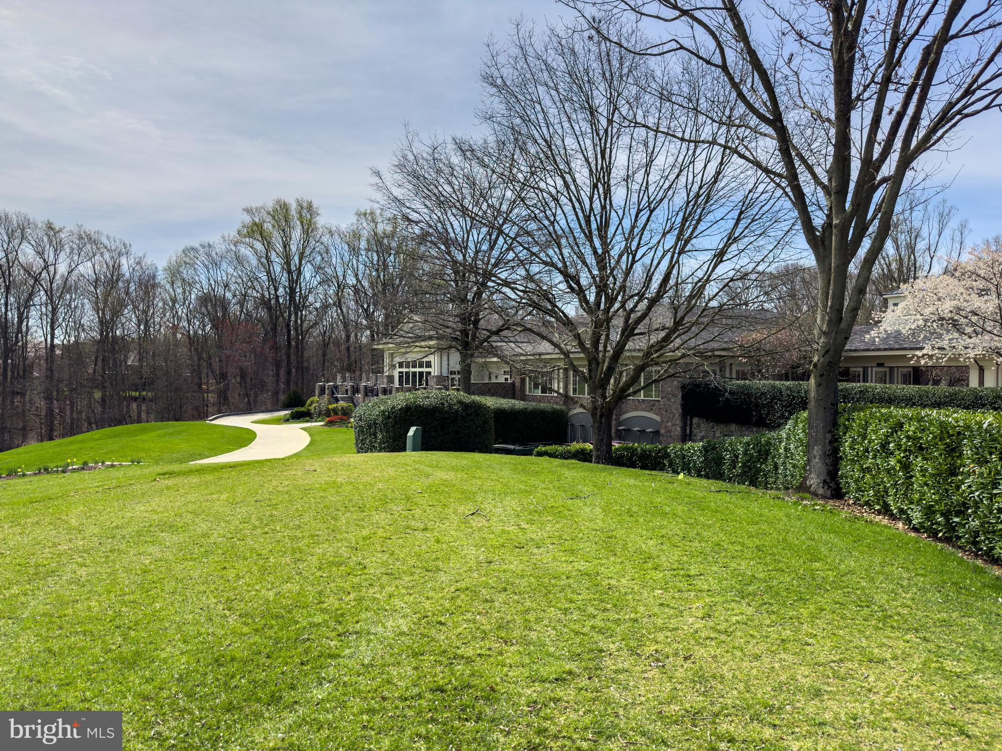 AVENEL - Residential