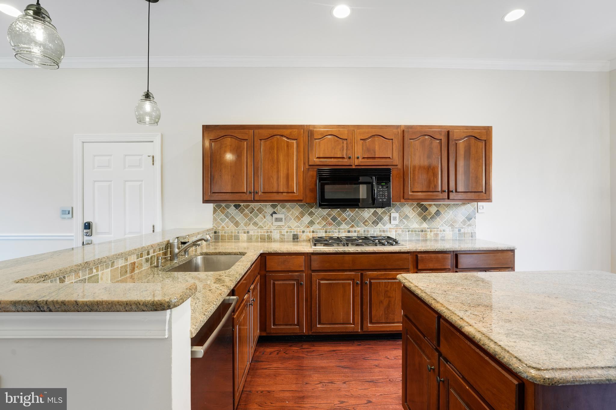 AVENEL - Residential