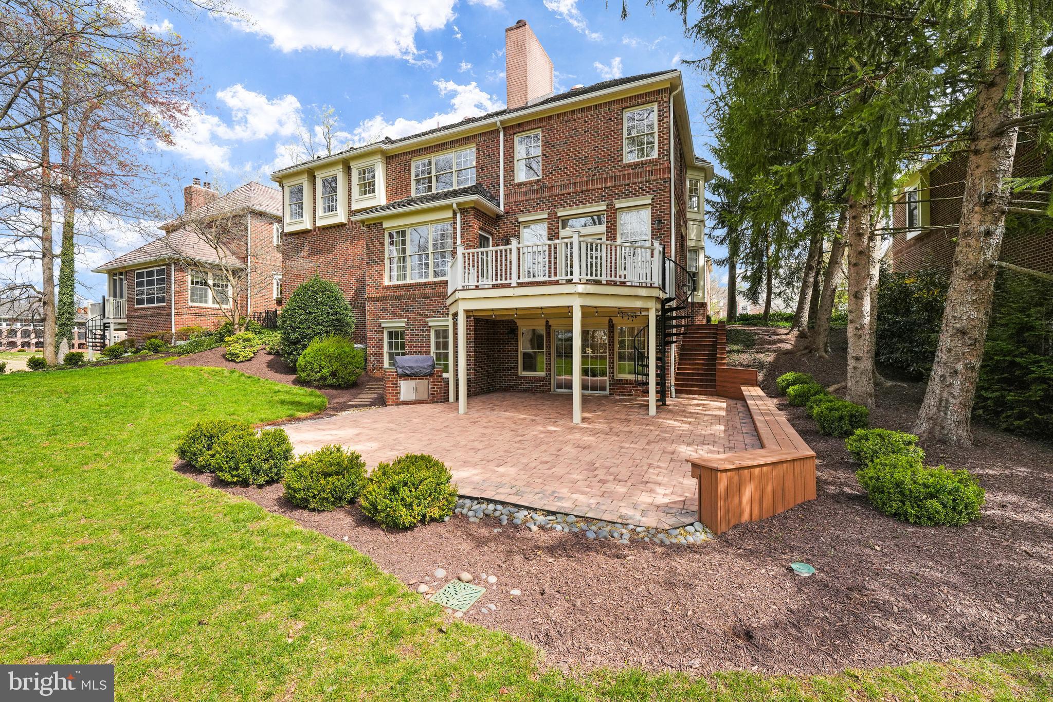 AVENEL - Residential