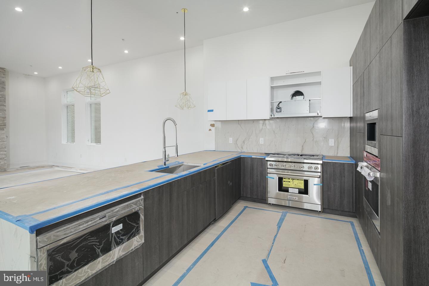 SOCIETY HILL - Residential