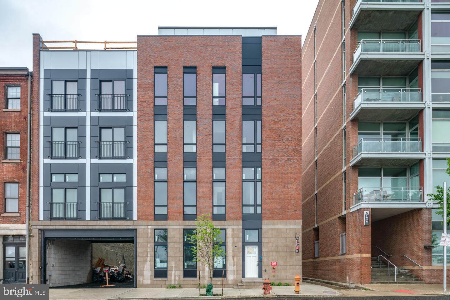 SOCIETY HILL - Residential