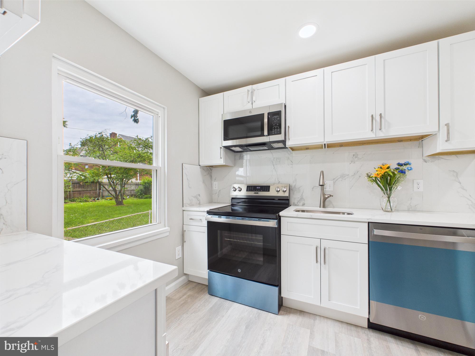 QUEENS CHAPEL MANOR - Residential