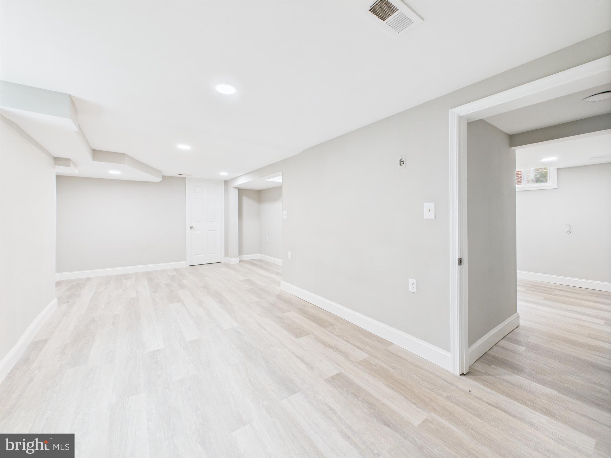 QUEENS CHAPEL MANOR - Residential