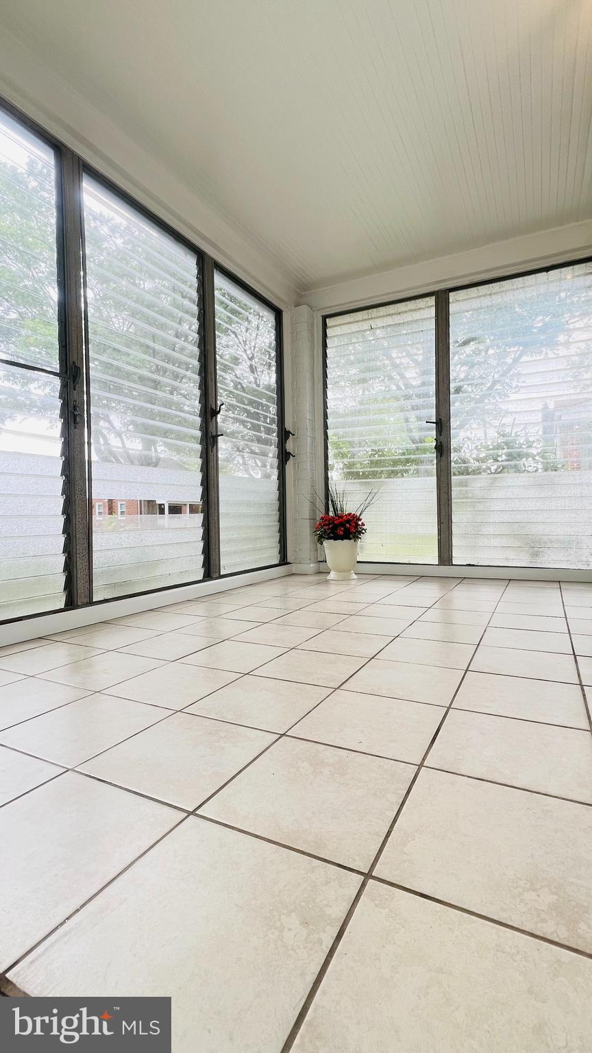 QUEENS CHAPEL MANOR - Residential