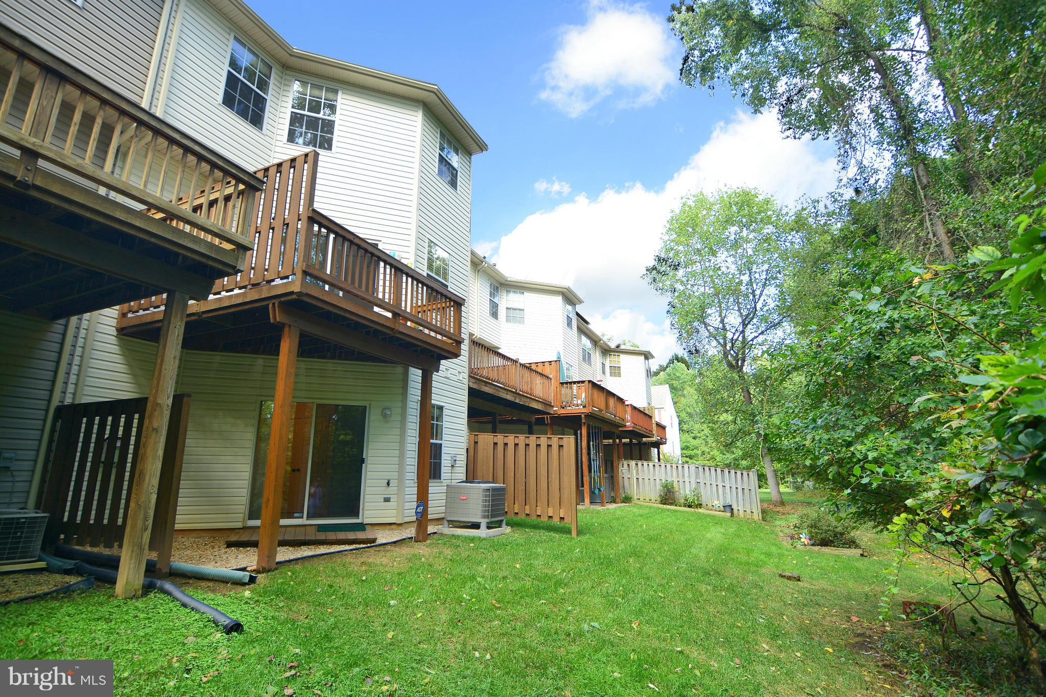 PINEY ORCHARD - Residential