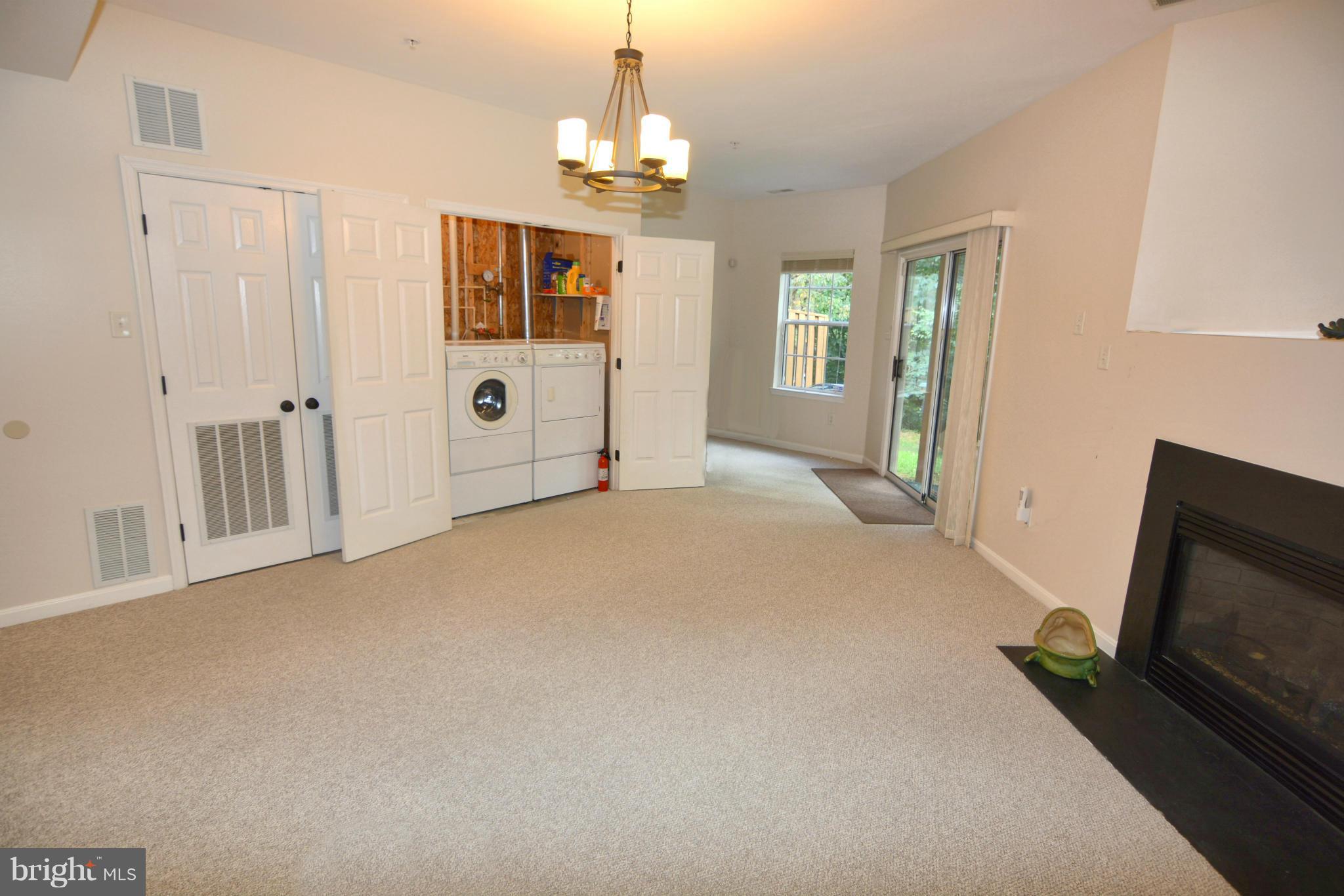 PINEY ORCHARD - Residential