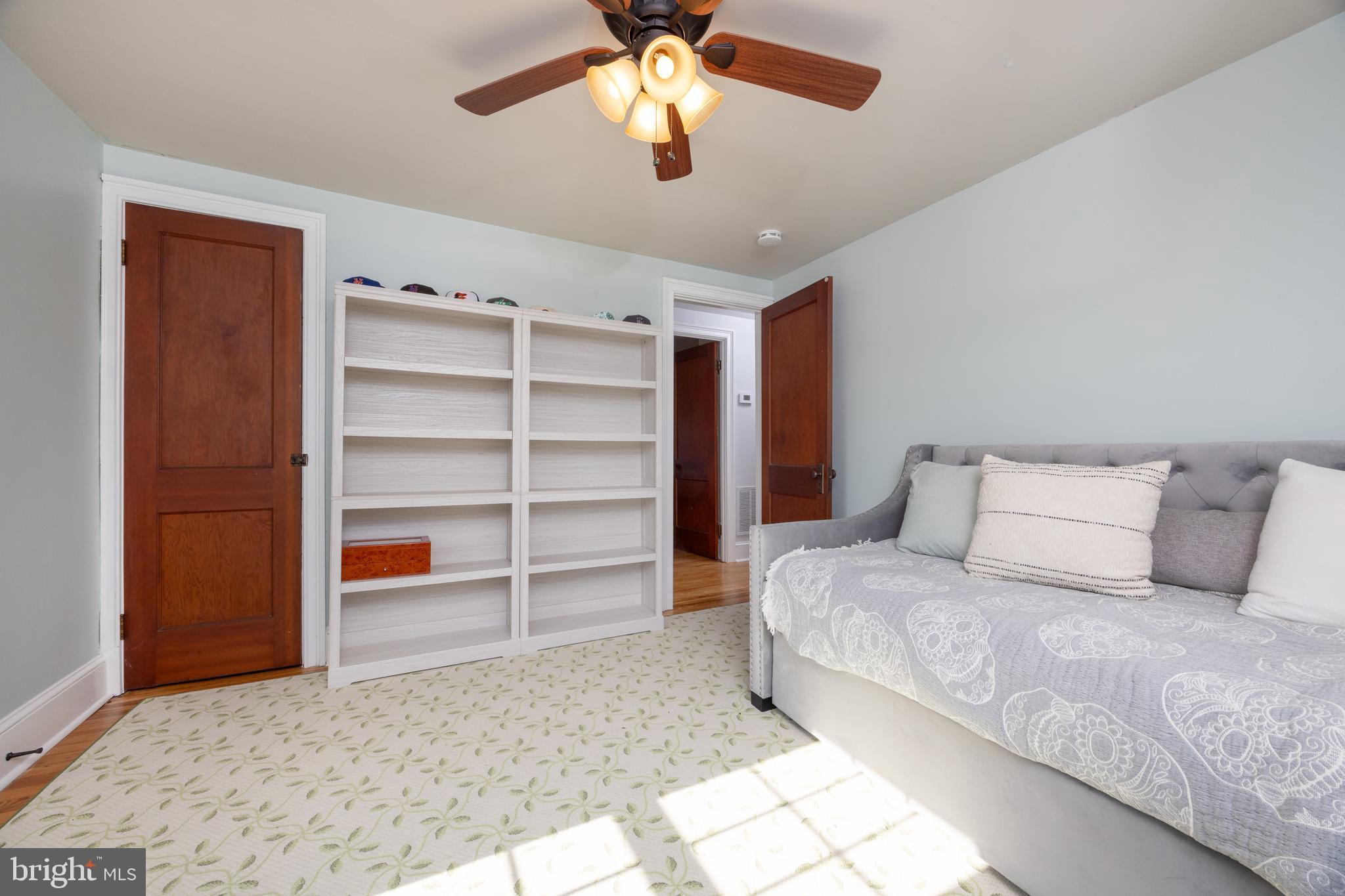 CHESTNUT RIDGE ACR - Residential