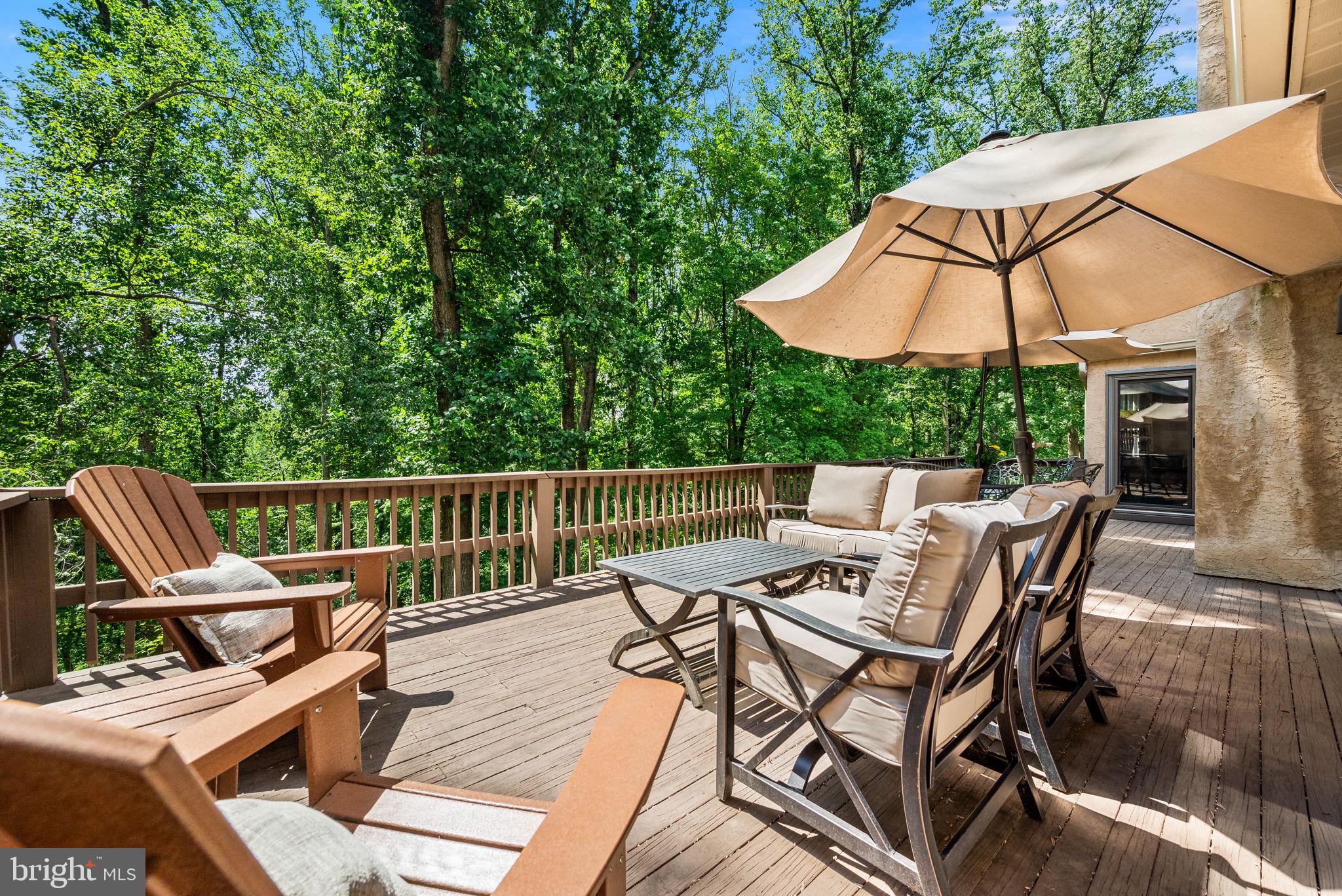 TOFT WOODS - Residential