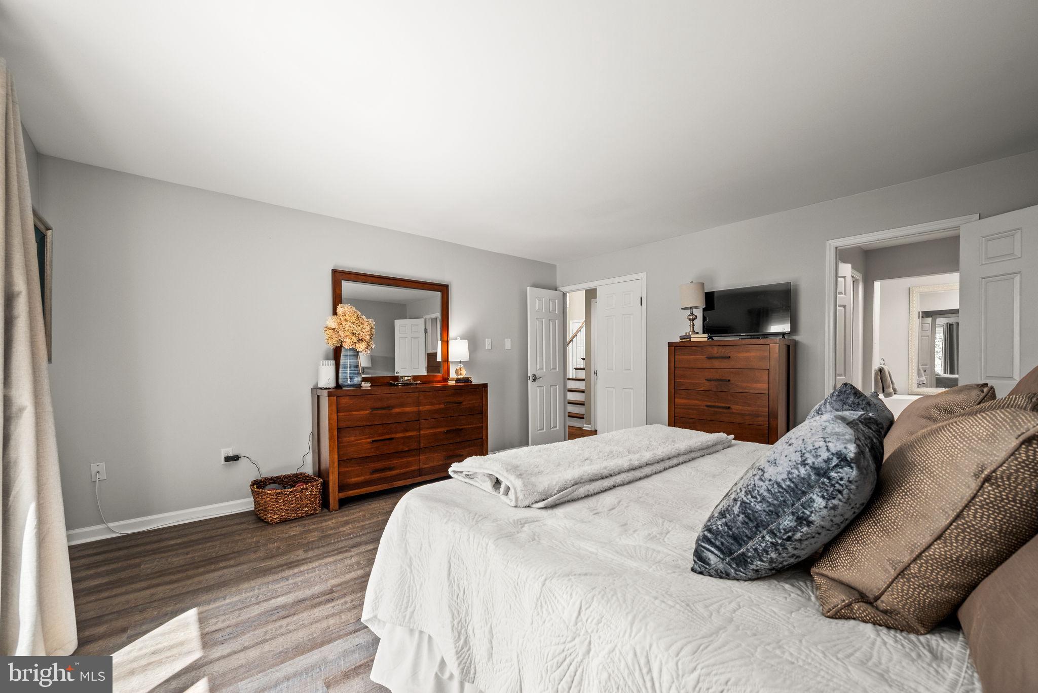 TOFT WOODS - Residential