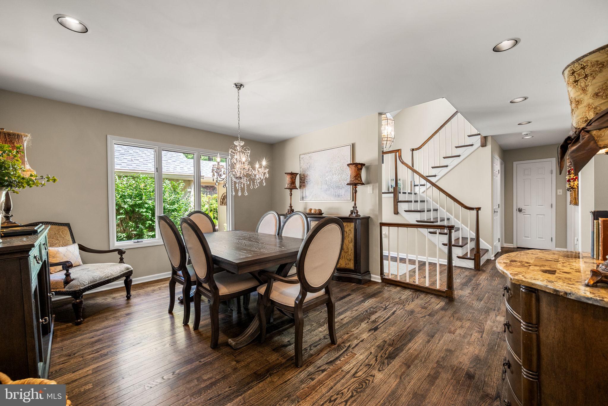 TOFT WOODS - Residential