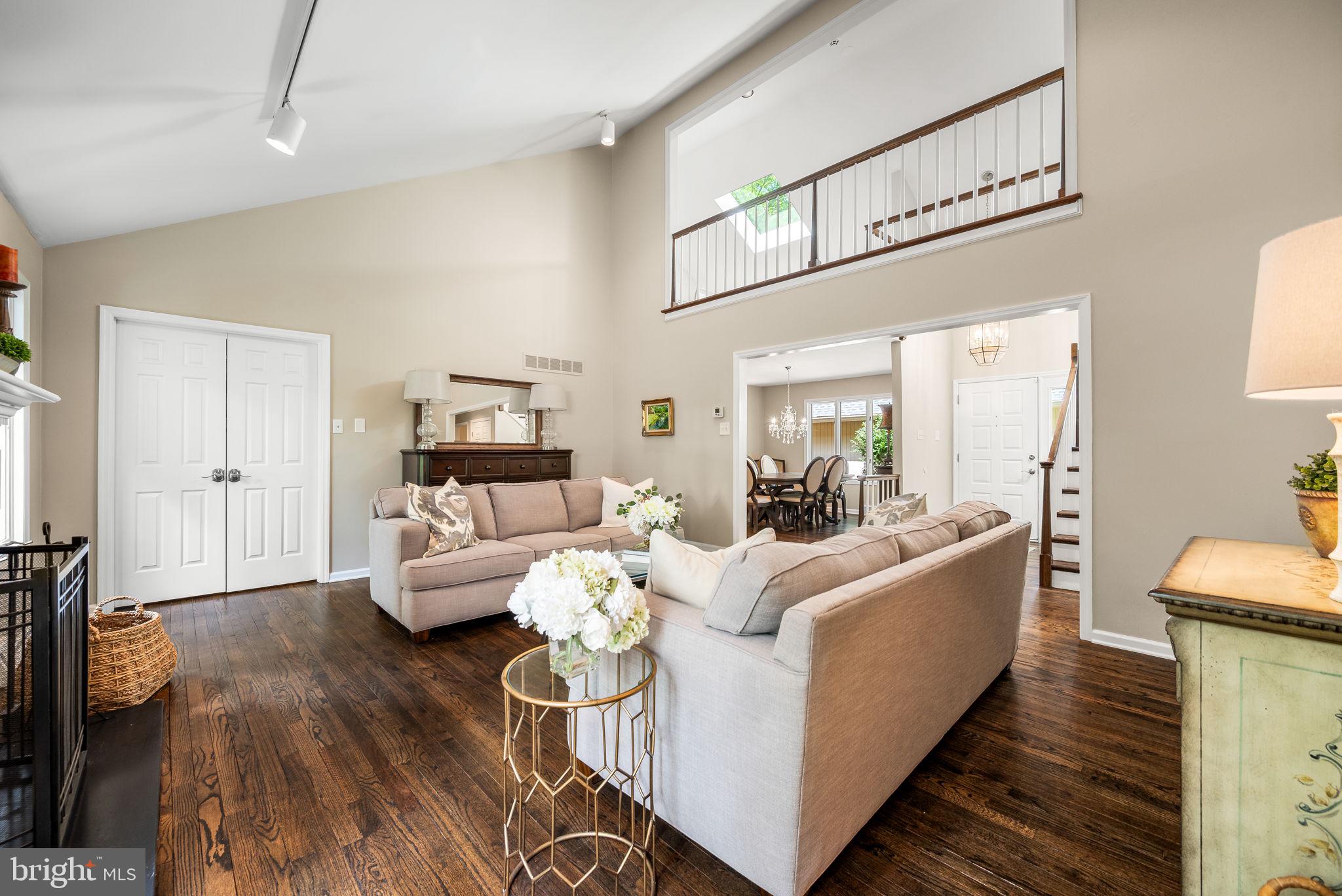 TOFT WOODS - Residential