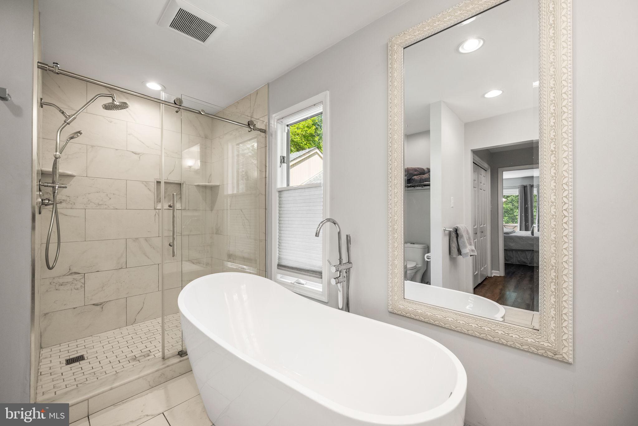 TOFT WOODS - Residential