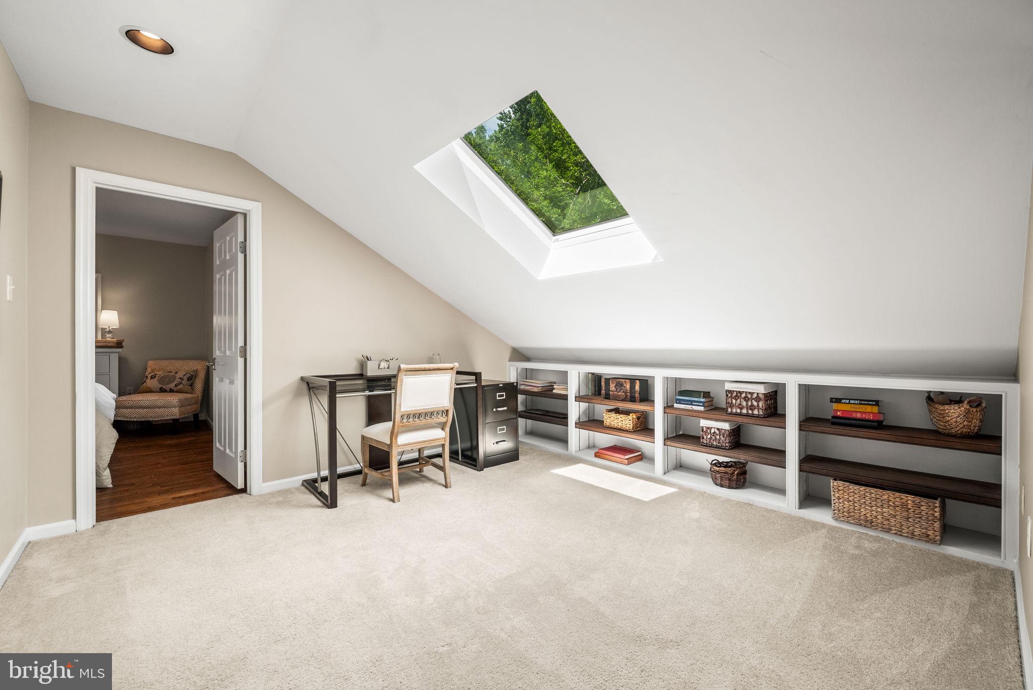 TOFT WOODS - Residential