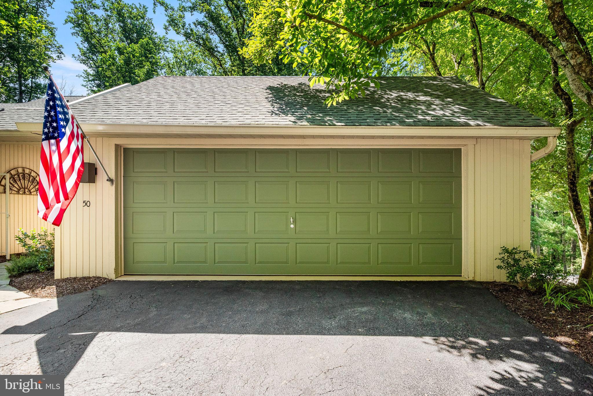 TOFT WOODS - Residential