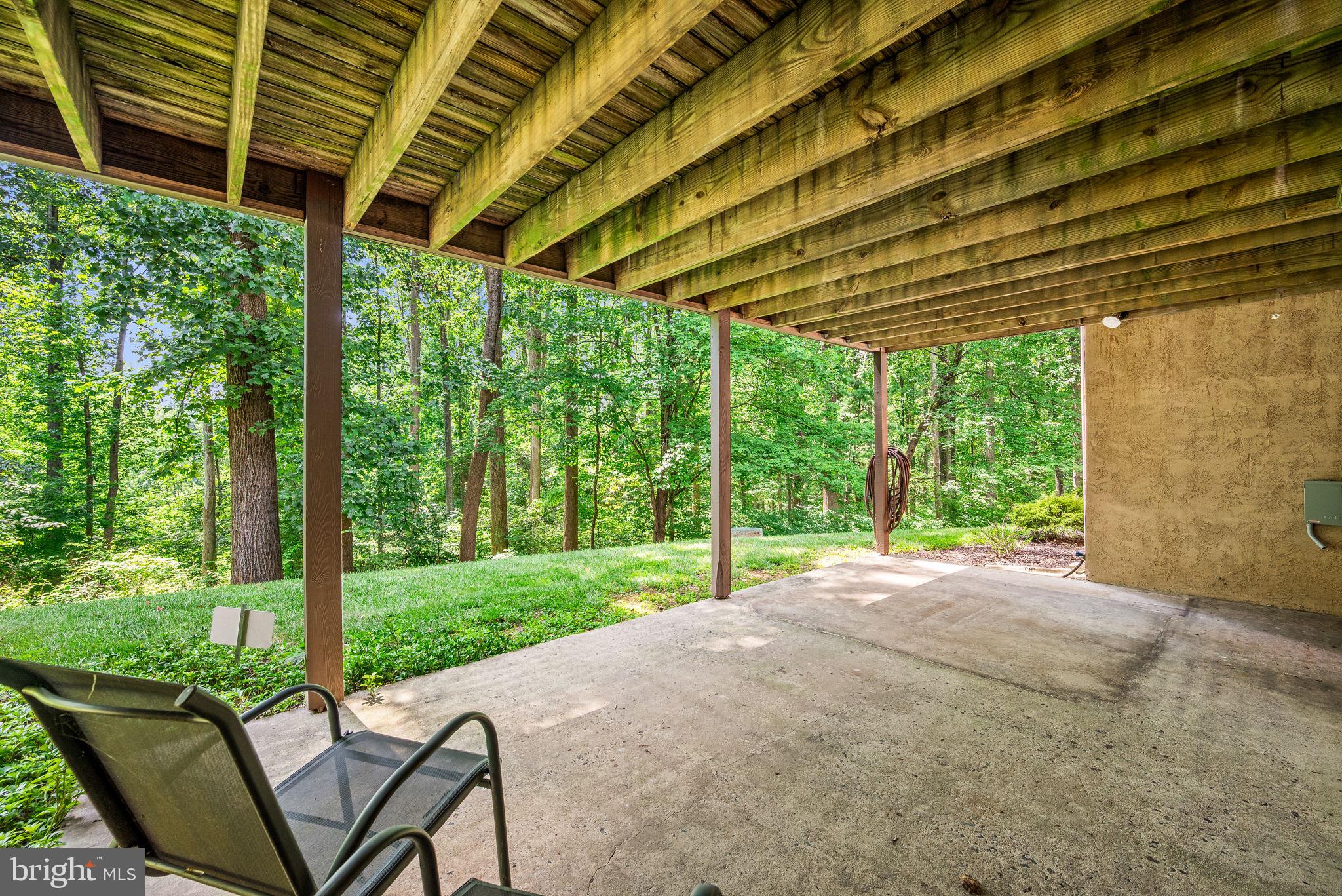 TOFT WOODS - Residential