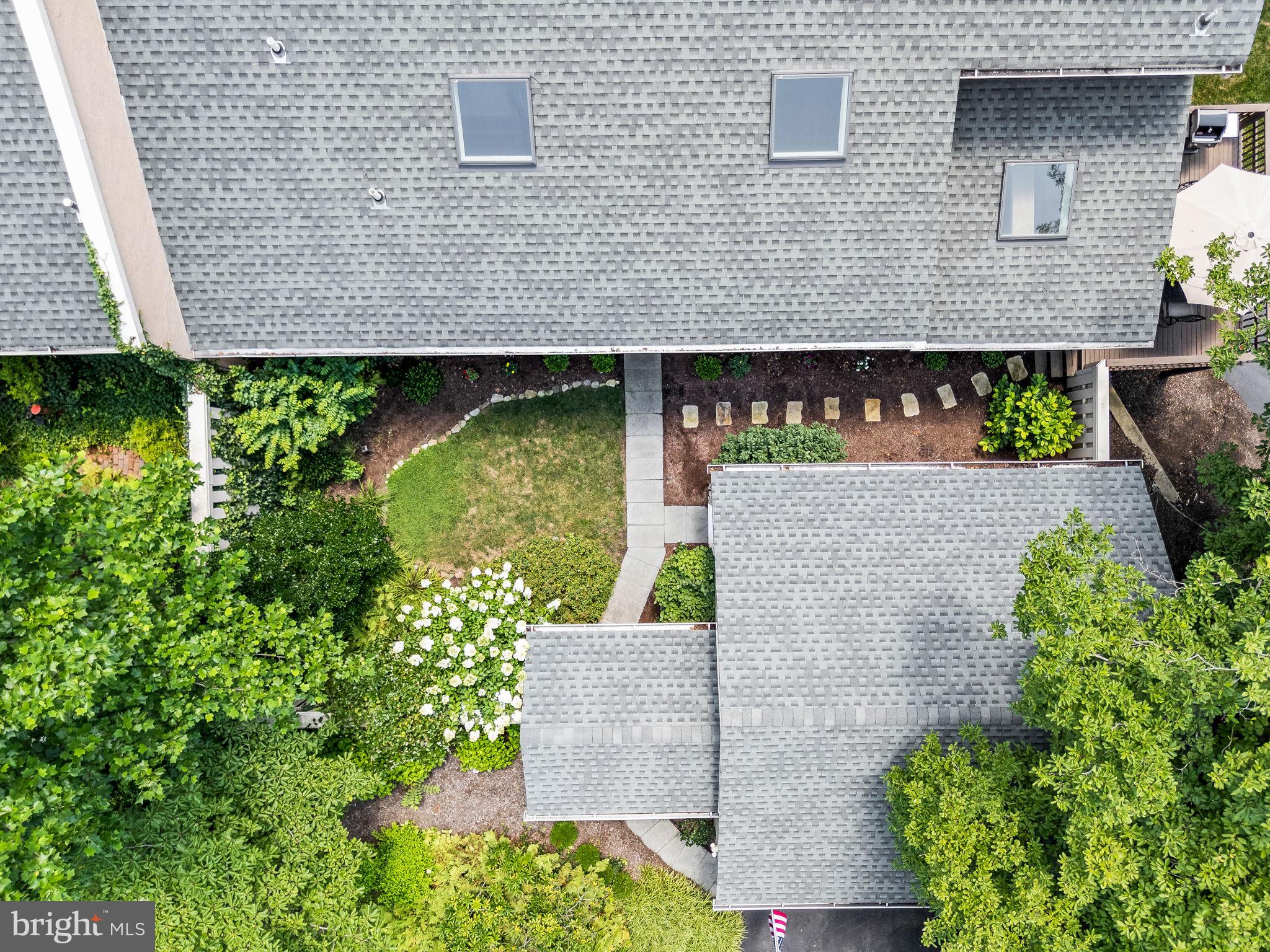 TOFT WOODS - Residential