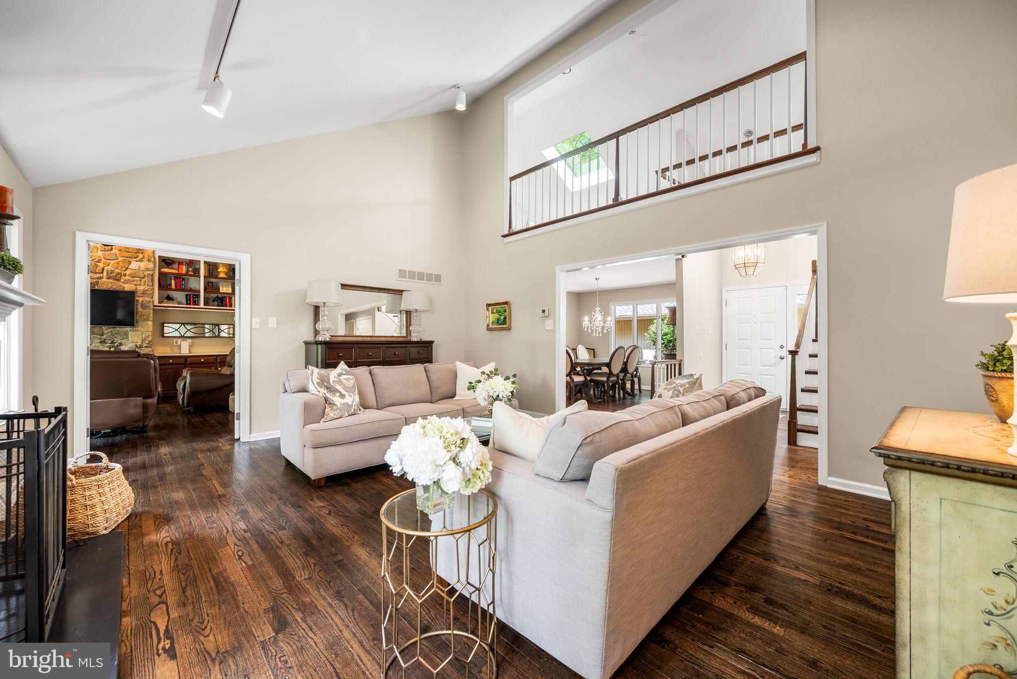 TOFT WOODS - Residential