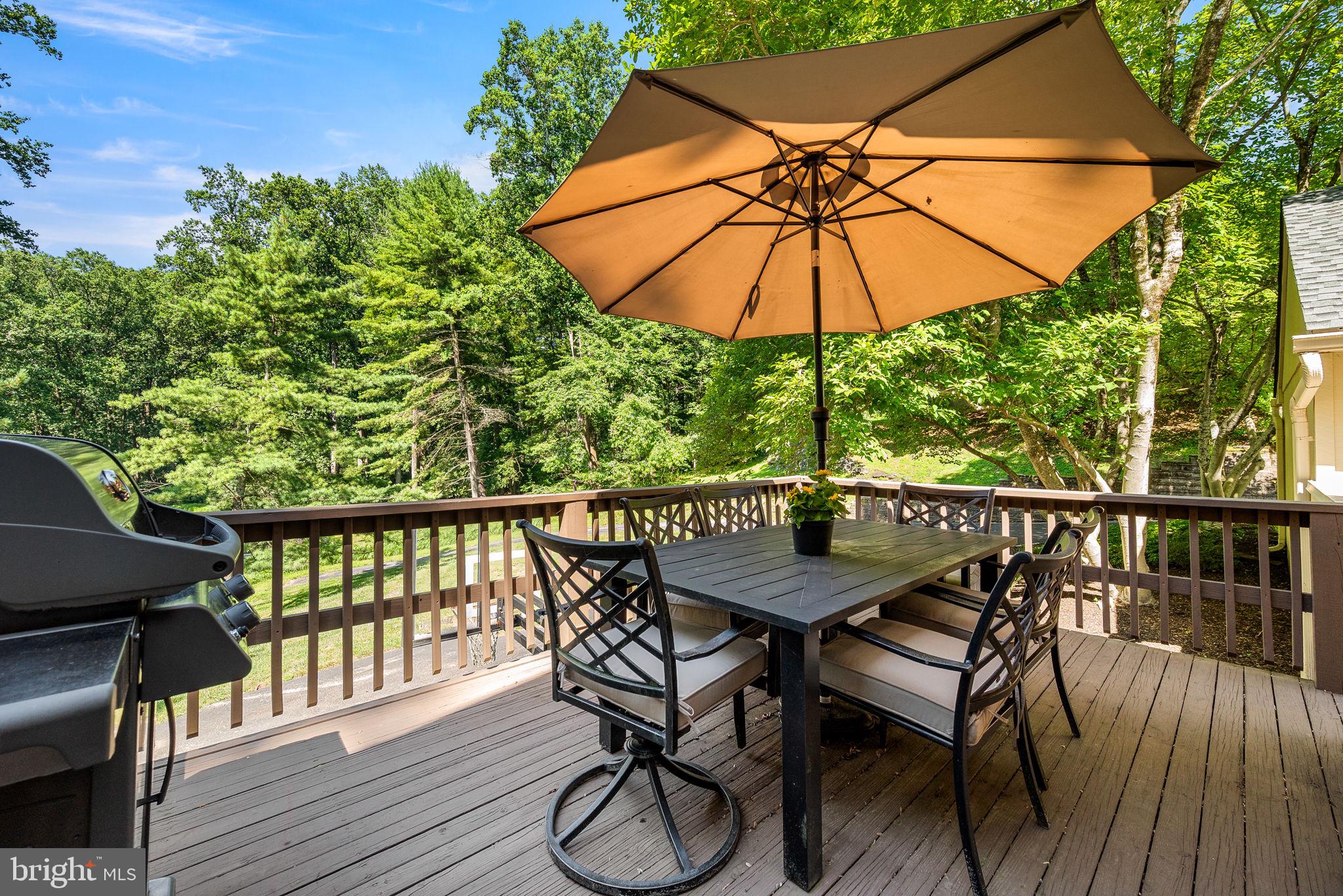 TOFT WOODS - Residential