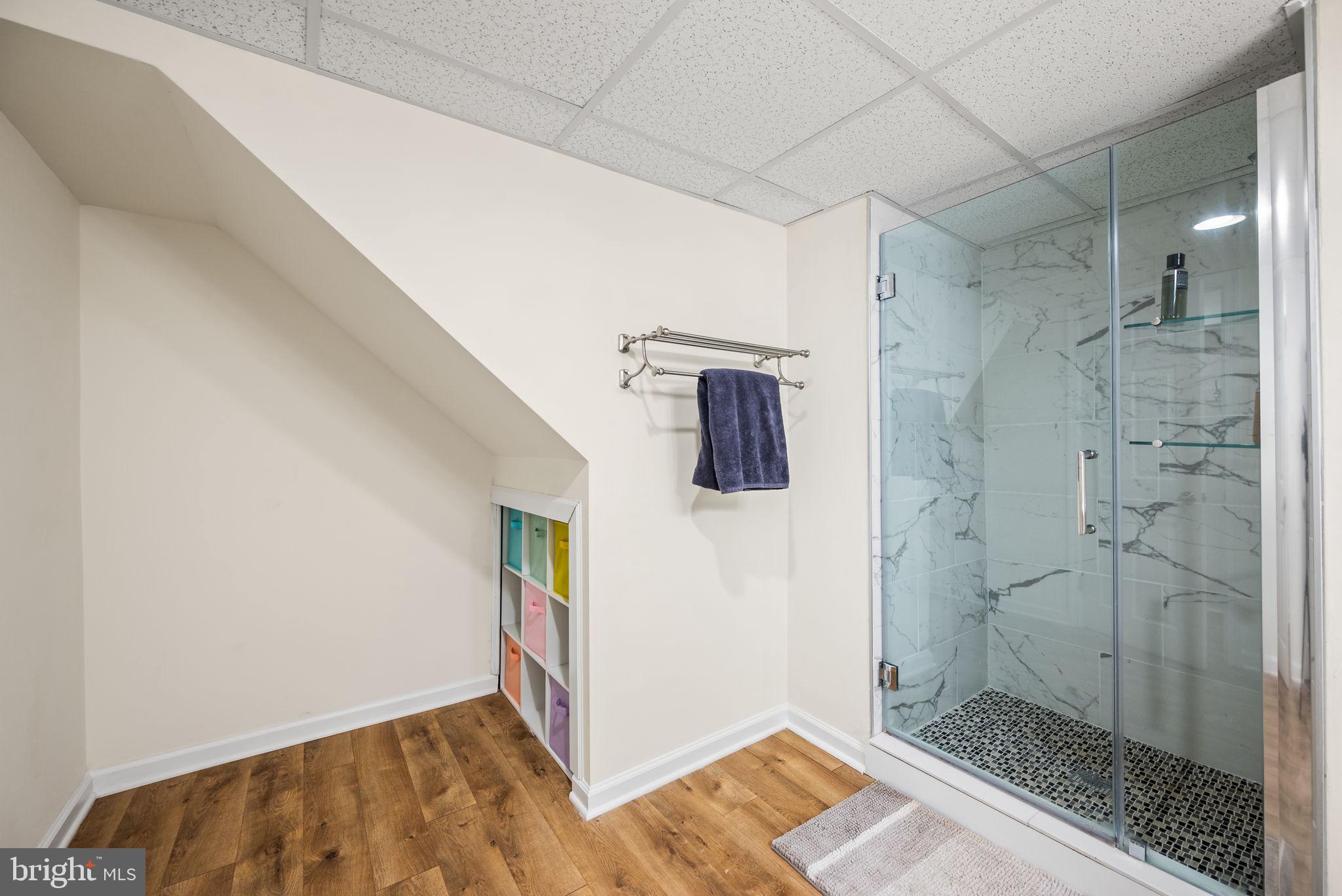 TOFT WOODS - Residential